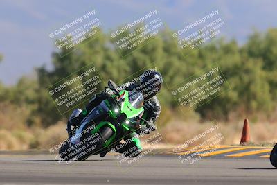 media/Nov-06-2022-SoCal Trackdays (Sun) [[208d2ccc26]]/Turn 7 Set 1 (1050am)/